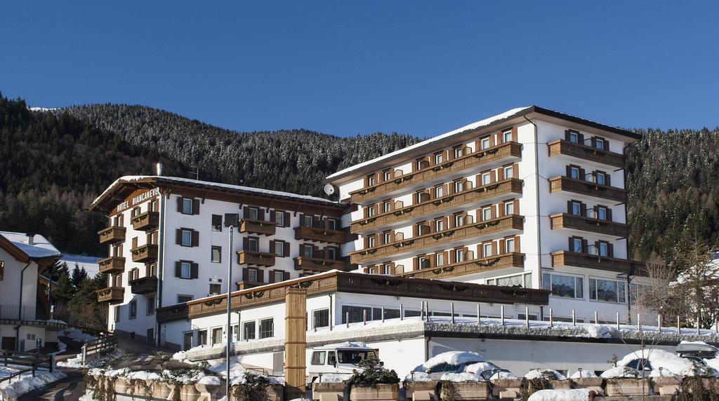 Grand Hotel Biancaneve Folgaria Exterior foto